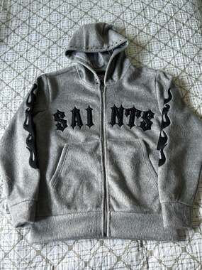 Copper Rivet Saints Flame Zip-Up Hoodie Gray Size M
